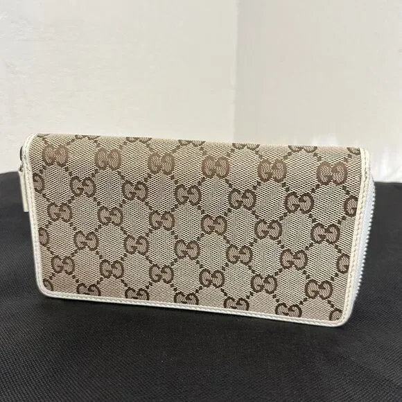 💯Authentic Gucci  Zipped Around Long Wallet🍀 - Picture 7 of 16